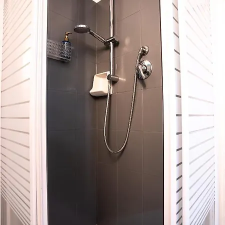 Apartment Geko's House Syracuse