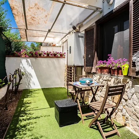 Geko's House Apartment *